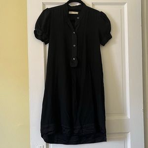 Nili Lotan black silk short sleeve shirt dress. Buttons partway, Small
